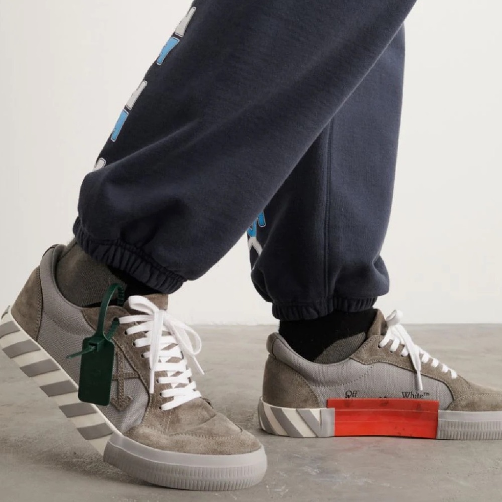 Brand New, NIB. Off-White Men’s Low Vulcanized Suede Shoe